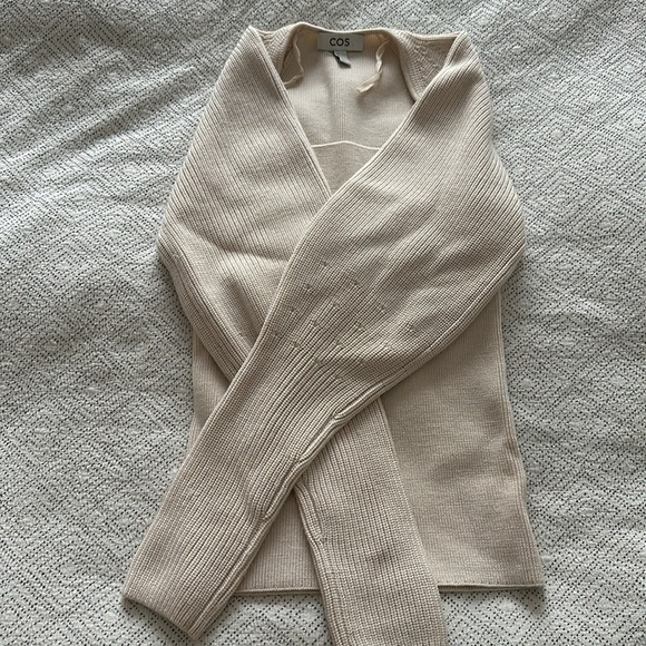 COS Square Neck Cream Knit Sweater - Picture 6 of 7